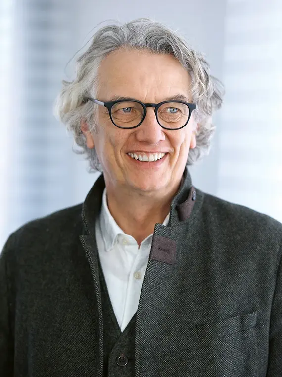 Dr Hans-Georg Feldmeier
